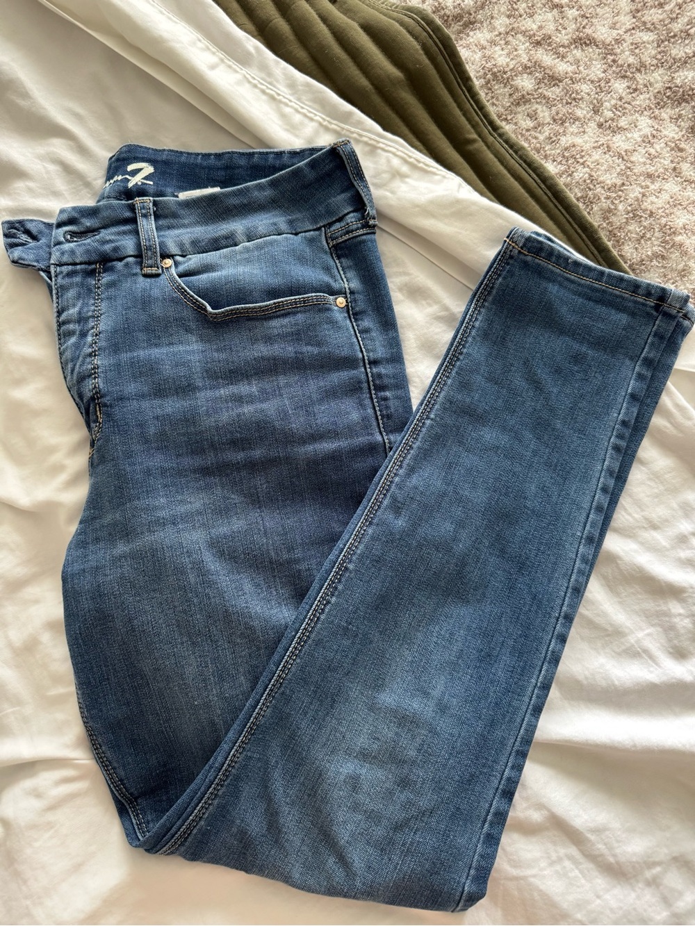 Seven7 Women's Stretch Skinny Jeans in Blue Wash